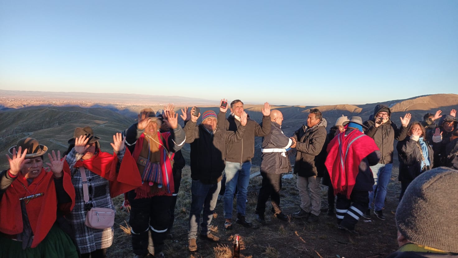 Ministro Oscar Mario Justiniano recibe el Año Nuevo Andino Amazónico y del Chaco 5534 junto a comunidades del Ayllu Hampaturi
