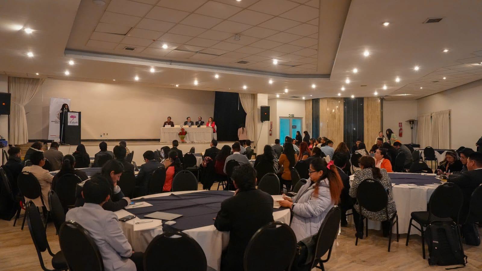 El Ministerio de Desarrollo Productivo impulsa la calidad industrial y el comercio exterior con taller internacional sobre competitividad