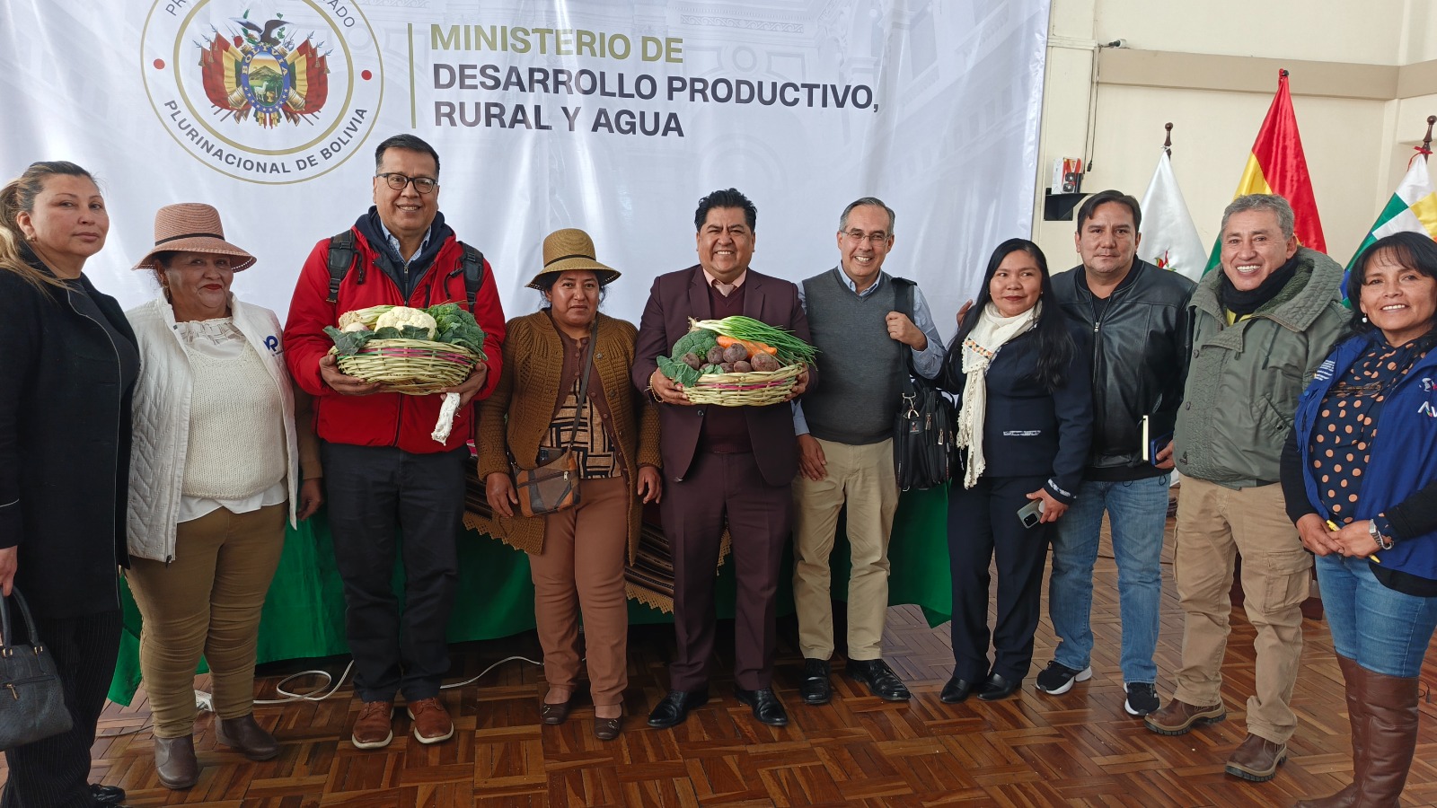 Gobierno y sectores productivos conforman el Directorio Estratégico para el fortalecimiento de la agricultura familiar