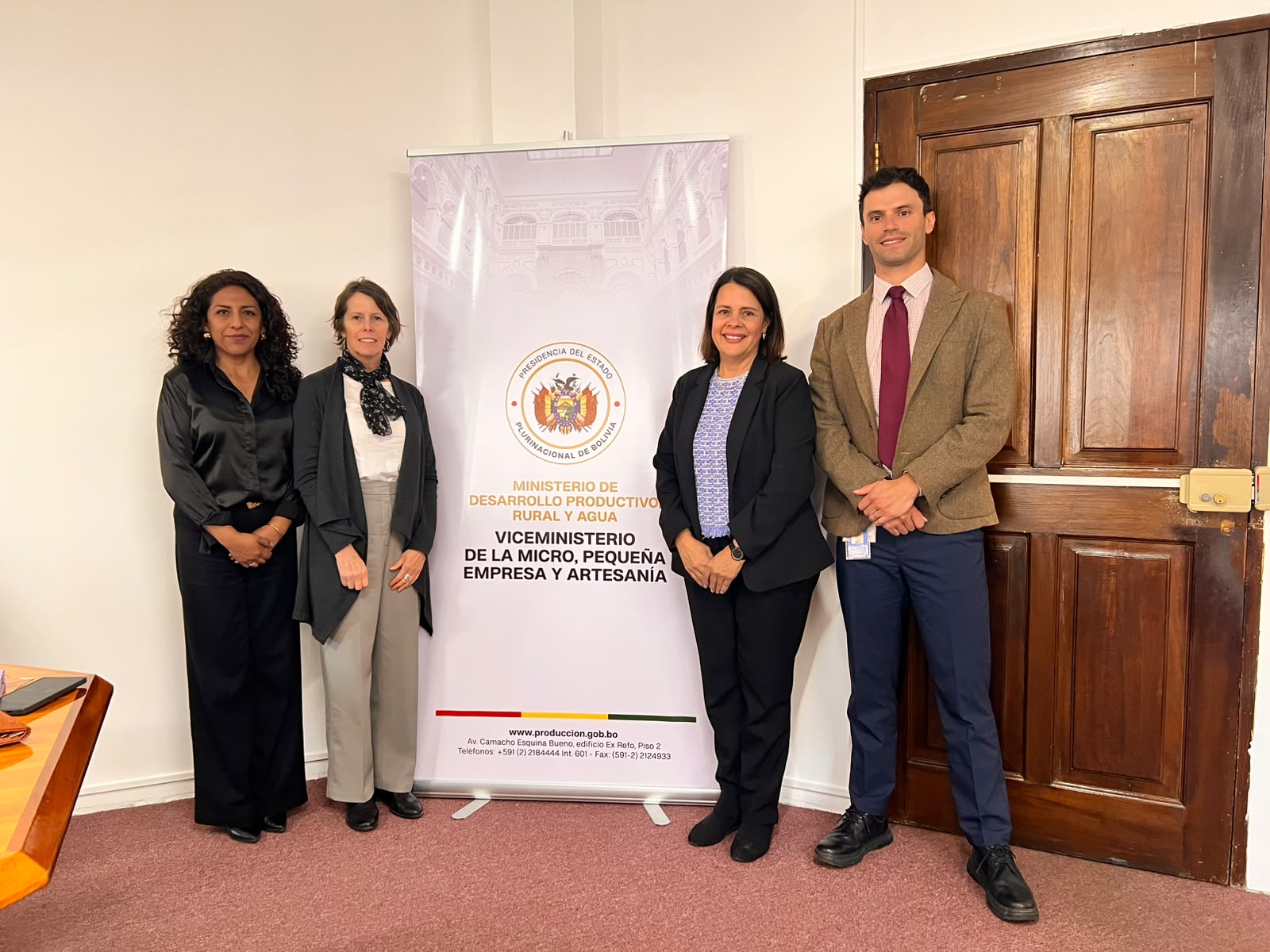 El Gobierno y la Embajada de Canadá coordinan el inicio del «Proyecto Compete» para fortalecer a empresas lideradas por mujeres