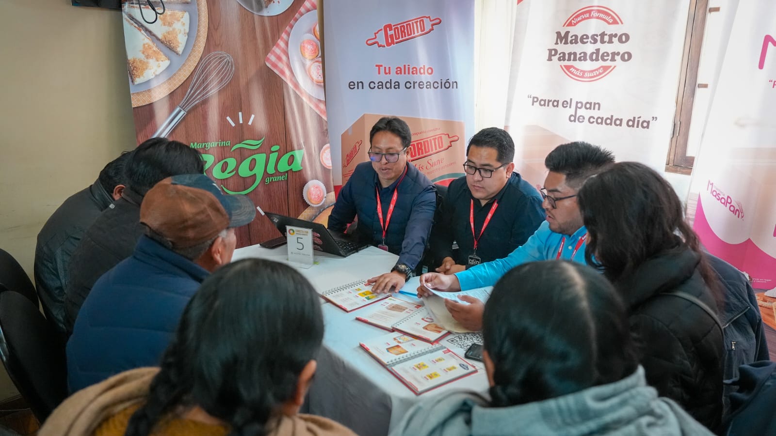 El Ministerio de Producción impulsa la rueda de negocios “Conecta Pan” para garantizar insumos directos y fortalecer al sector panificador