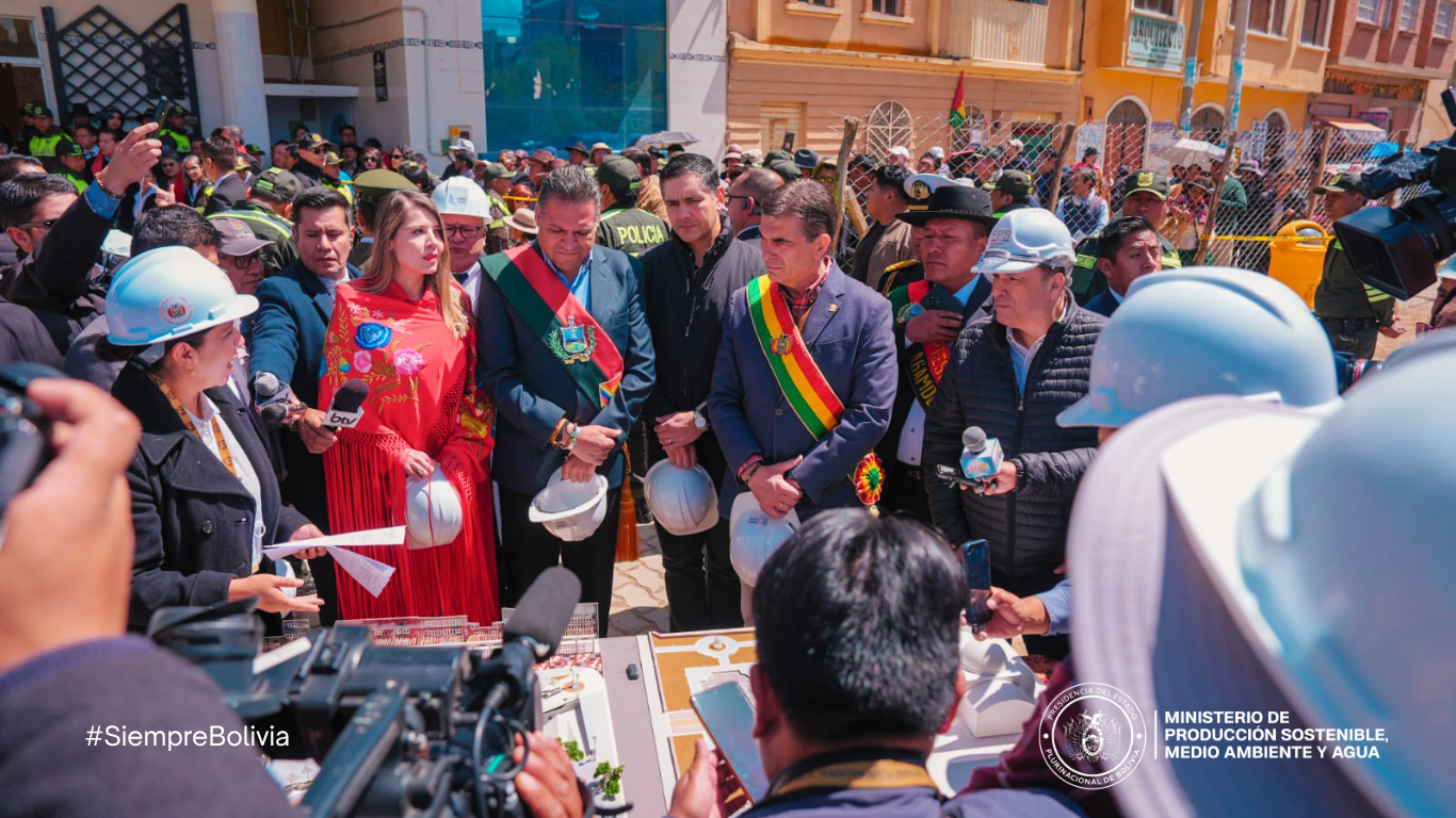 En el 478.° aniversario de fundación de Nuestra Señora de La Paz el Gobierno destina más de Bs 122 millones para producción y conectividad en Laja