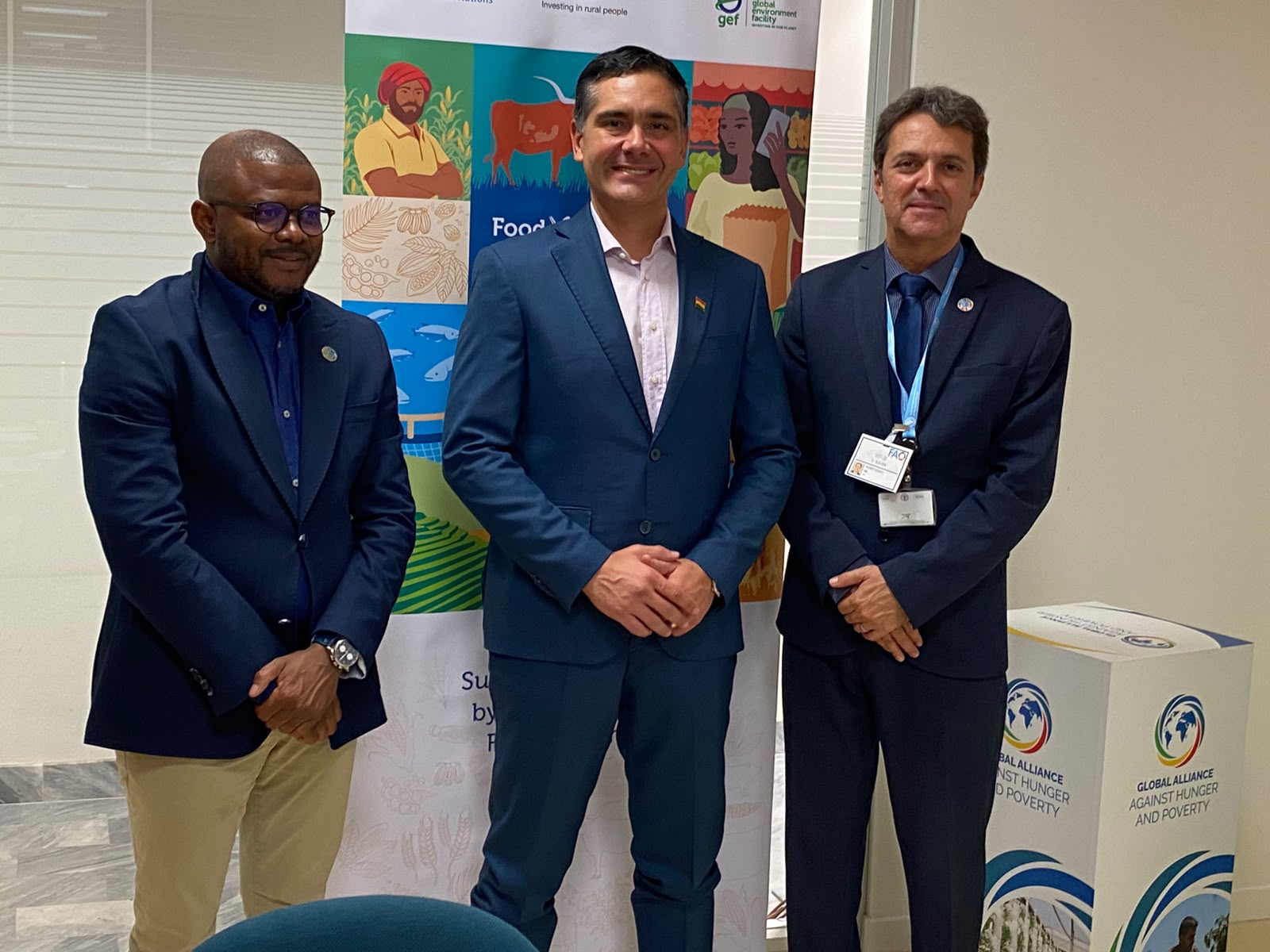 Foro Mundial de la Alimentación: Bolivia gestiona financiamiento para ganadería sostenible y conservación ambiental