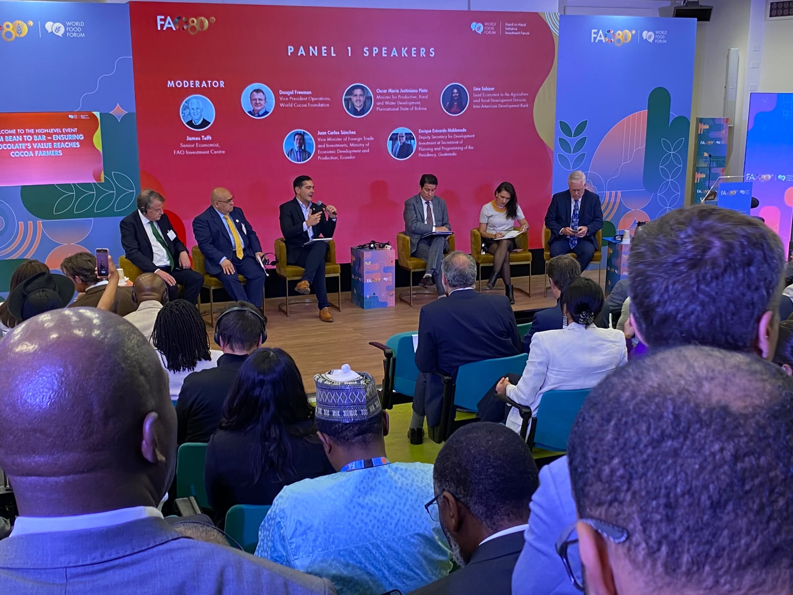 Ministro Óscar Mario Justiniano destaca el potencial del cacao boliviano en el Foro Mundial de la FAO para atraer inversiones