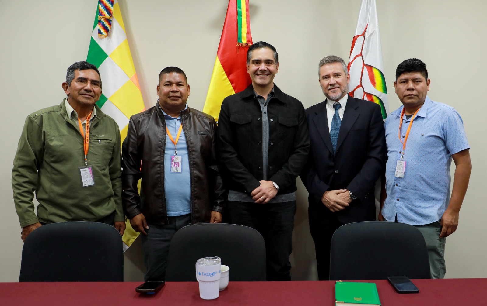 El Gobierno y Charagua Iyambae avanzan en alianza histórica para consolidar el programa REDD+, proteger los bosques y atraer inversiones