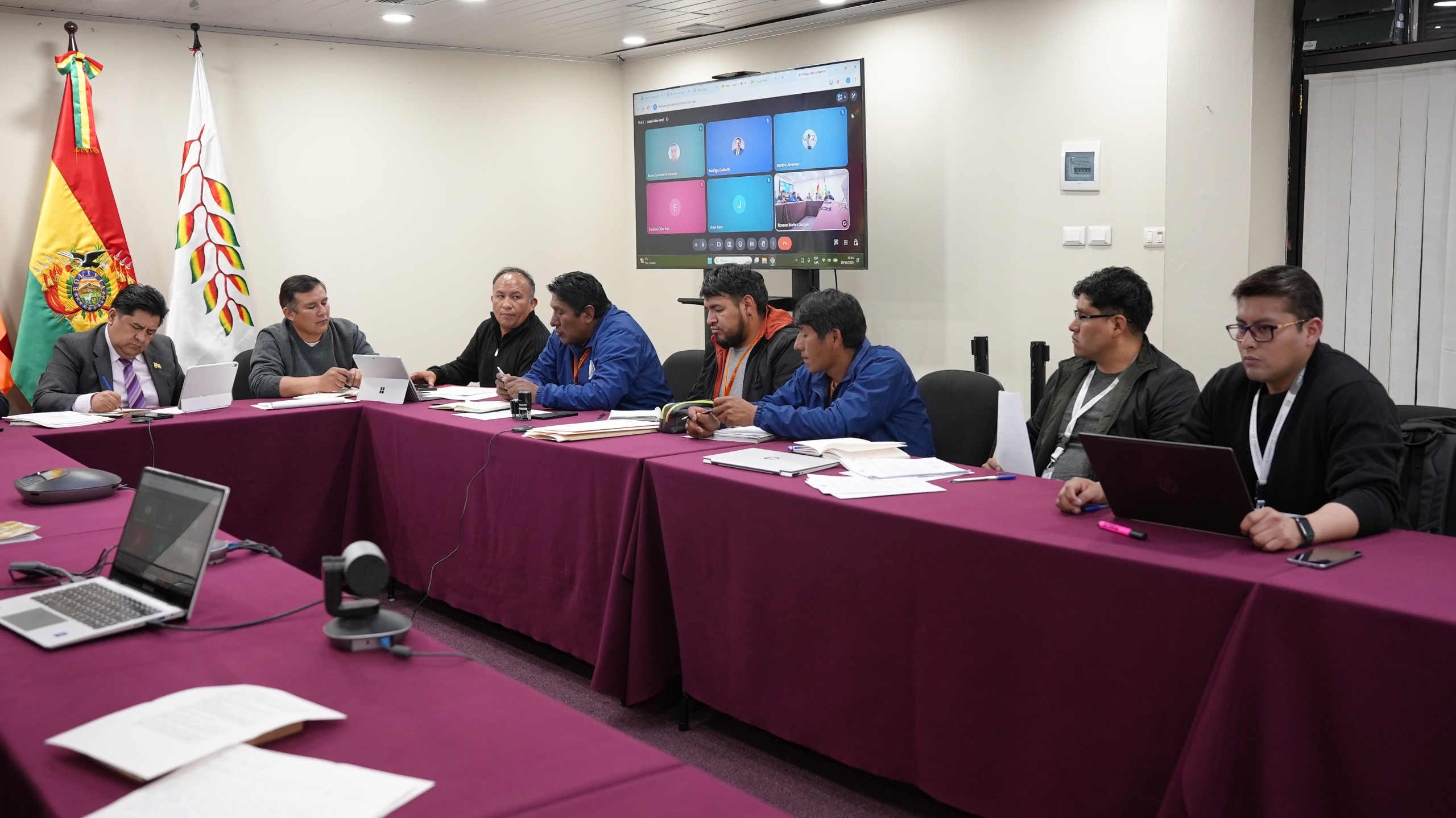 El Ministerio de Producción Sostenible y autoridades de Chuquisaca coordinan avances para la ejecución del Laboratorio de Referencia SUR